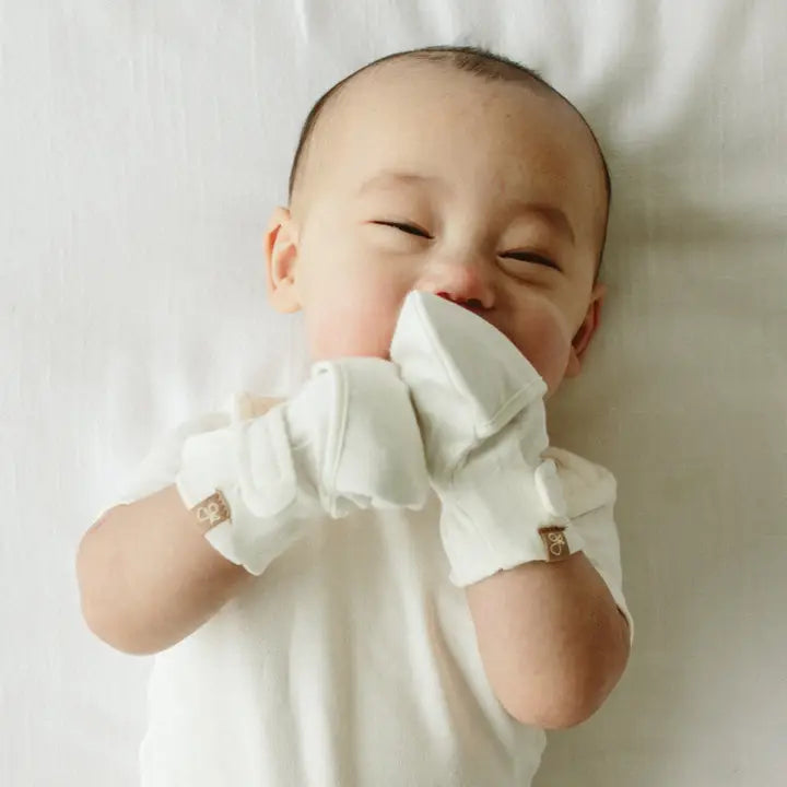 Classic Mitts-Little Sprout