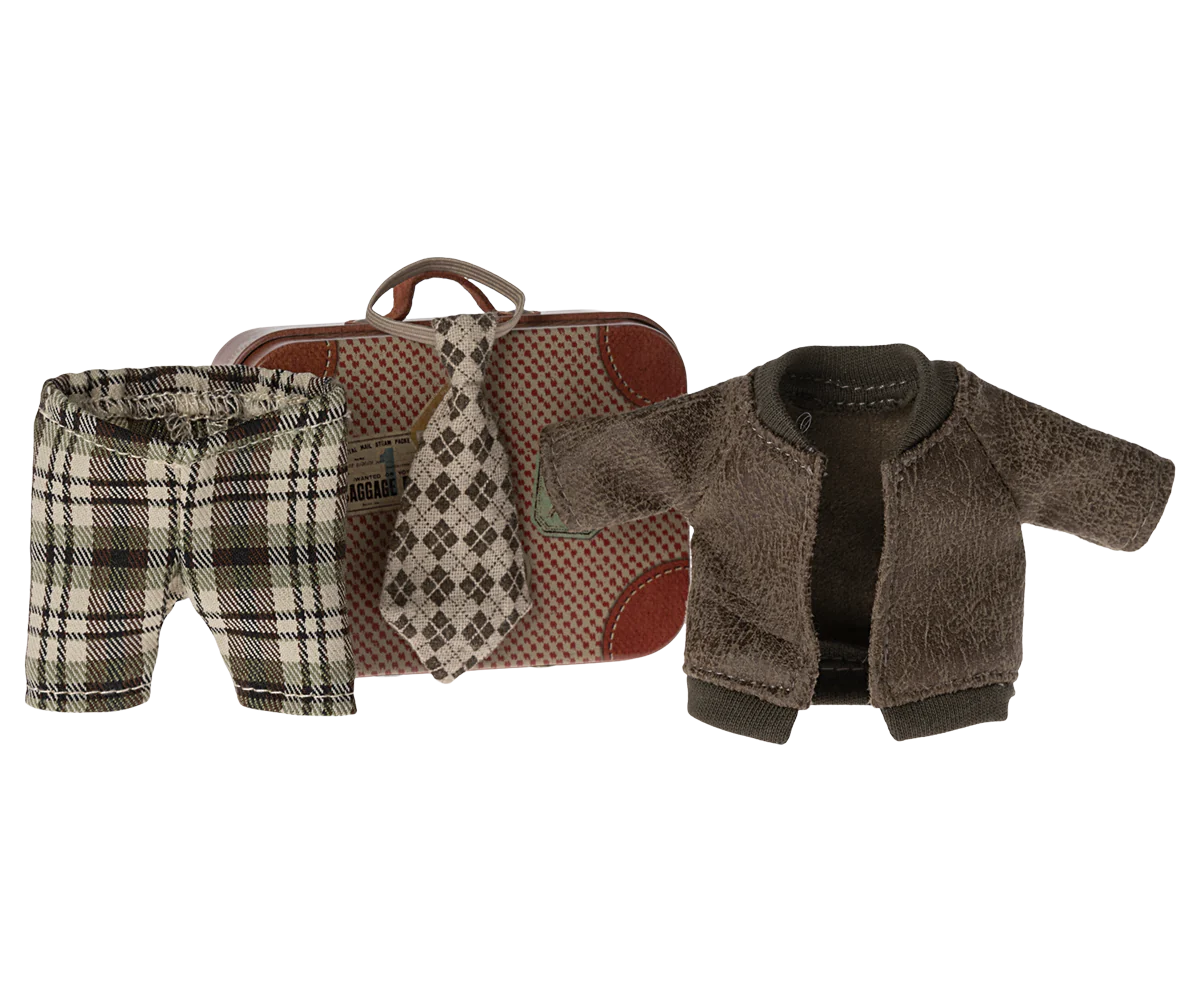 Jacket, Pants, and Tie in Suitcase - Grandpa Mouse-Little Sprout