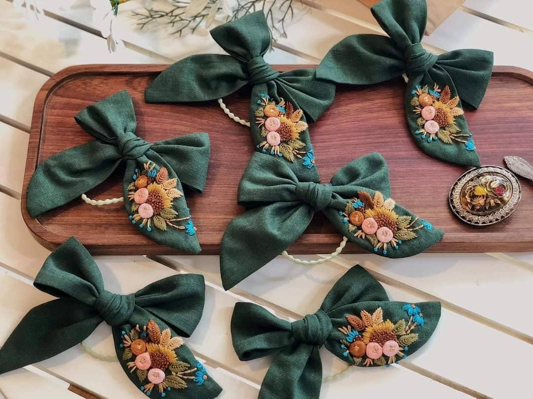 Embroidered Hair Bow, Christmas Collection: 4. Sunflower - Beige-Little Sprout