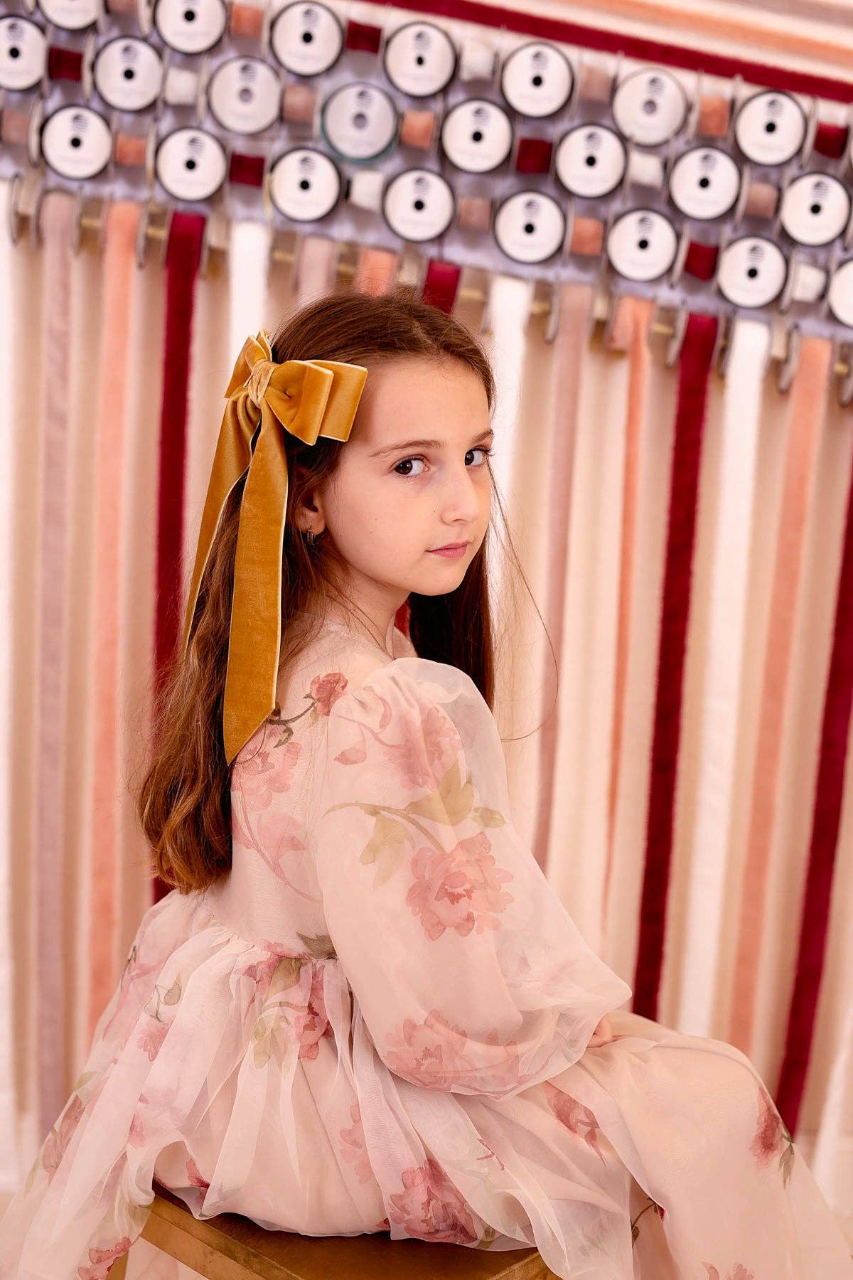 Madeline Velvet Long Tail Bow Clip - Red: Red-Little Sprout