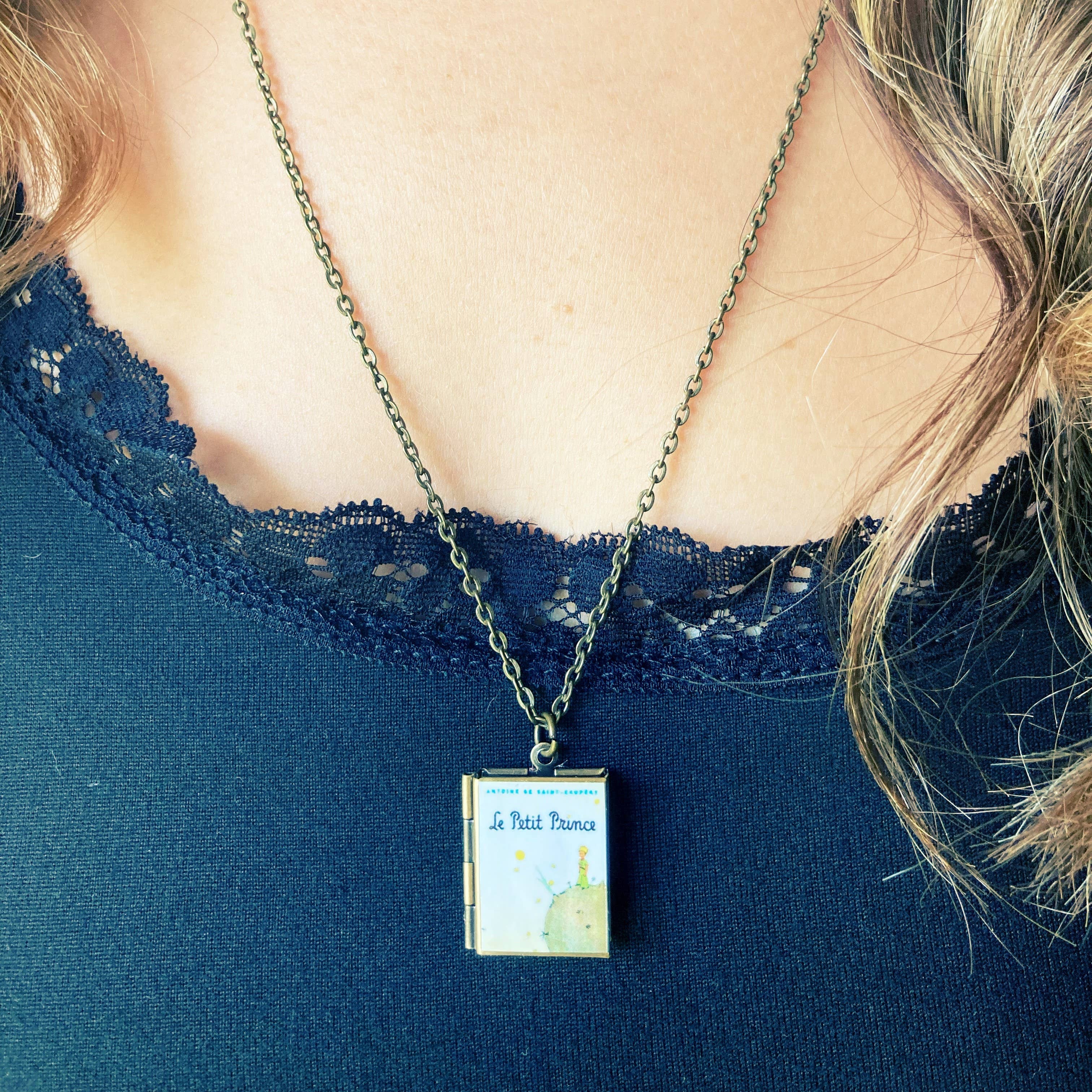 Book Locket The Little Prince (French Edition): Bronze-Little Sprout