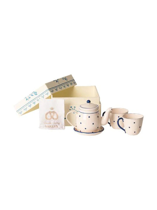 Tea And Biscuits For Two-Little Sprout