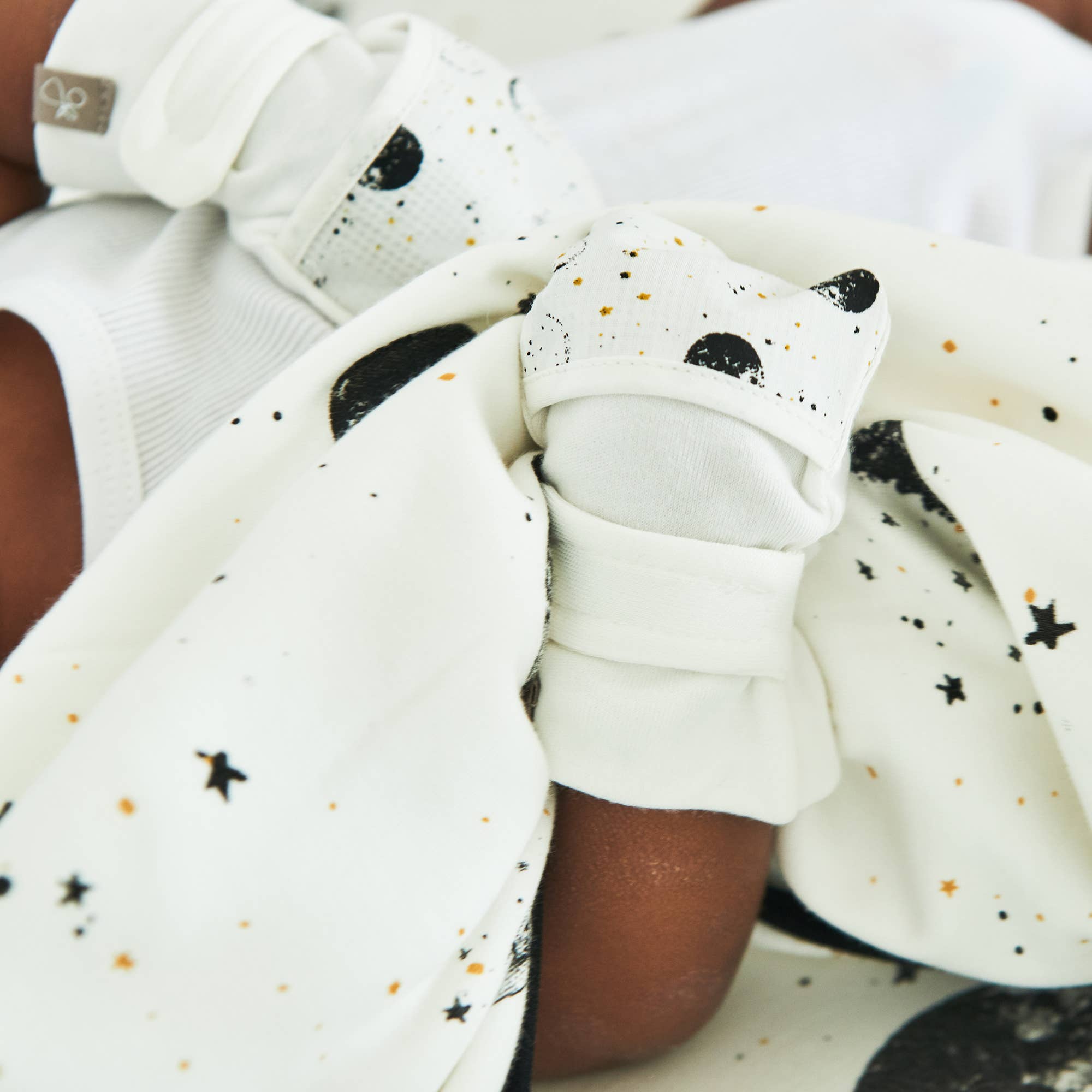 Stay On 2-Pack Baby Mitts - Many Moons + Storm Gray: 0-3-Little Sprout