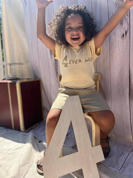 4 EVER WILD TEE: 4yrs