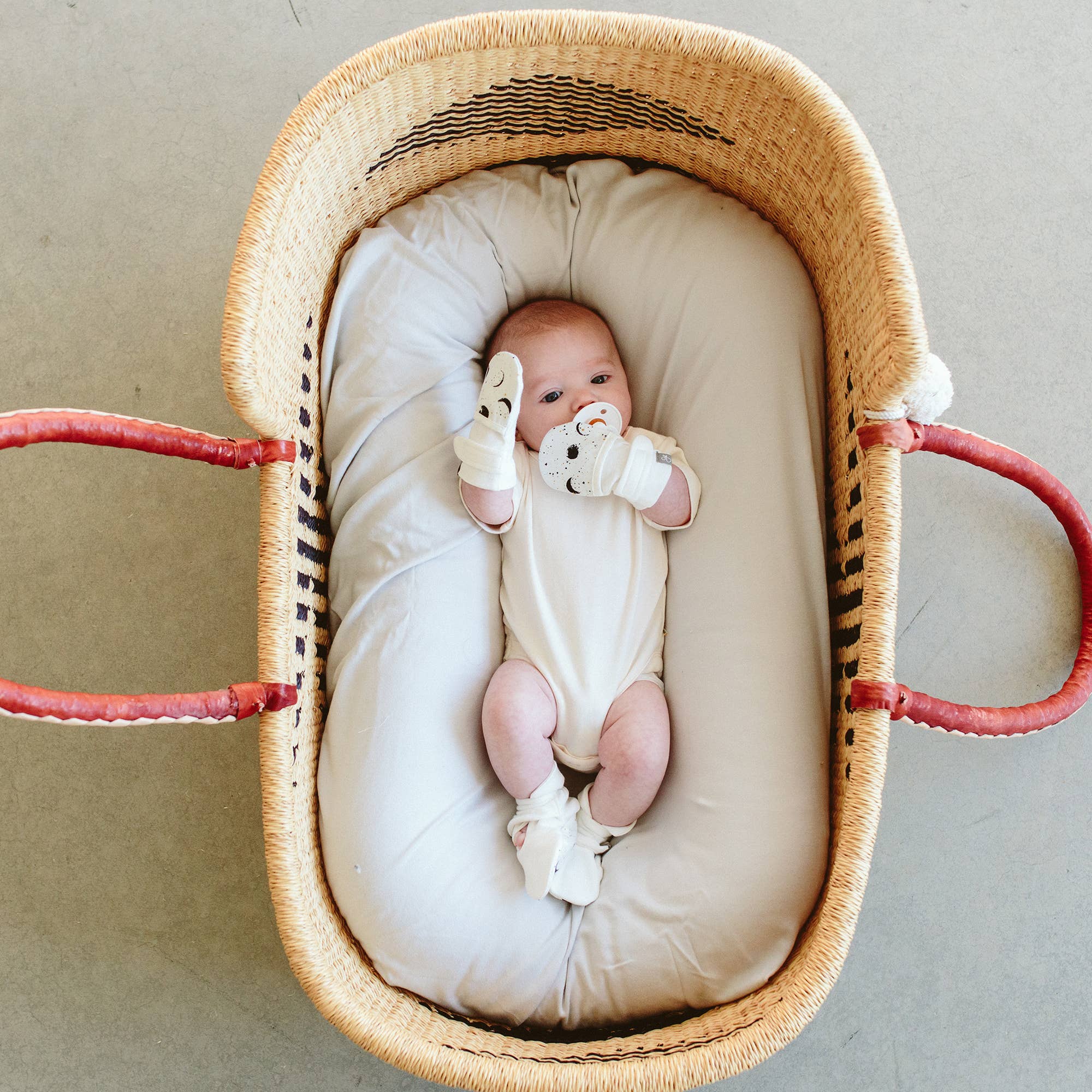 Stay On 2-Pack Baby Mitts - Many Moons + Storm Gray: 0-3-Little Sprout