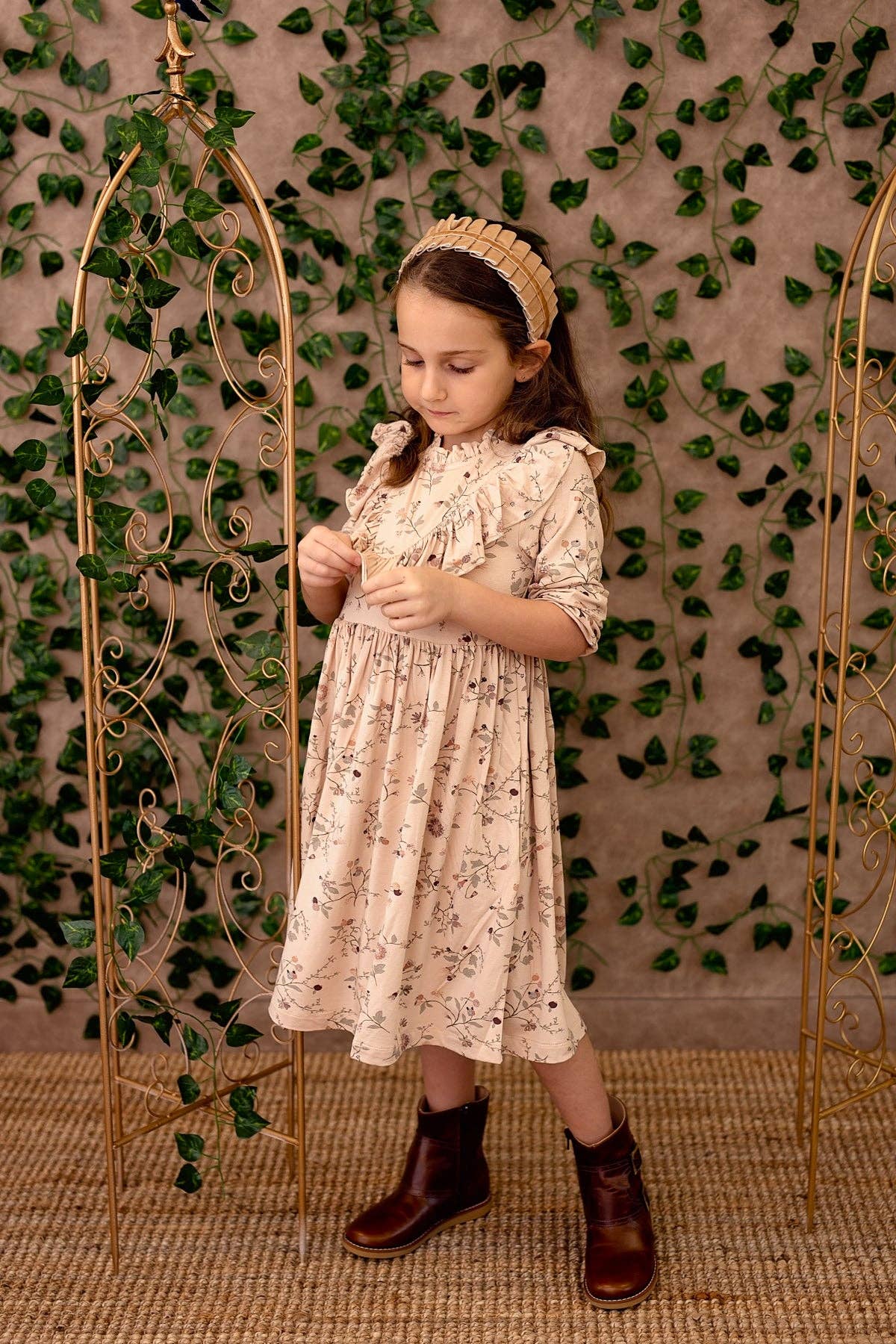 Pristine Pleats Headband - Pink: Pink-Little Sprout