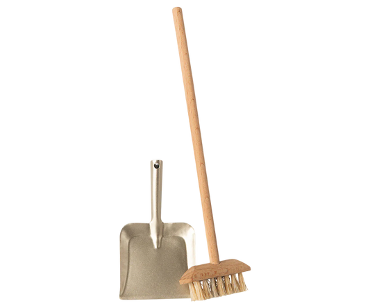 Broom Set, Miniature