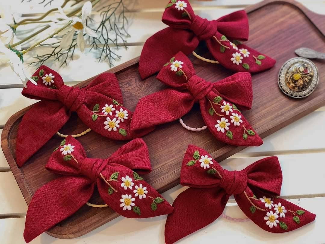 Embroidered Hair Bow, Christmas Collection: 1. Bouquet - Red