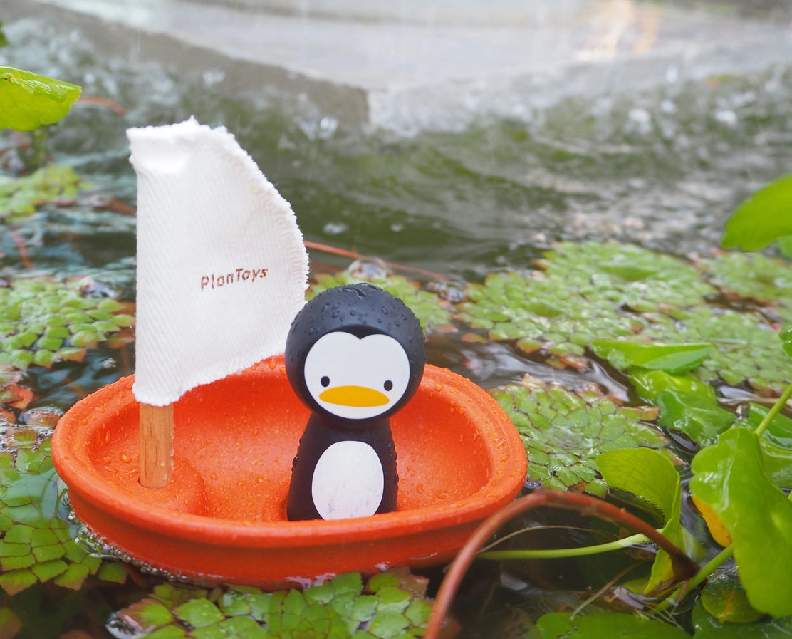 Arctic sailing boat bath toy-Little Sprout