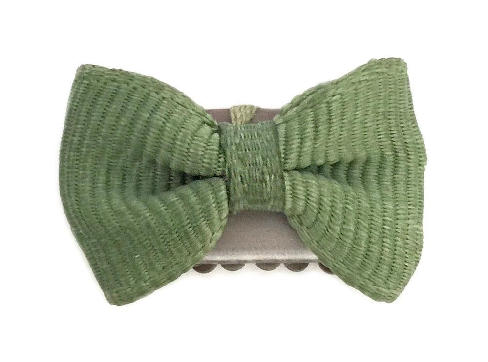 Mini Wisp Clip Tuxedo Baby Bow Hair Clips Mini Bows:  Moss