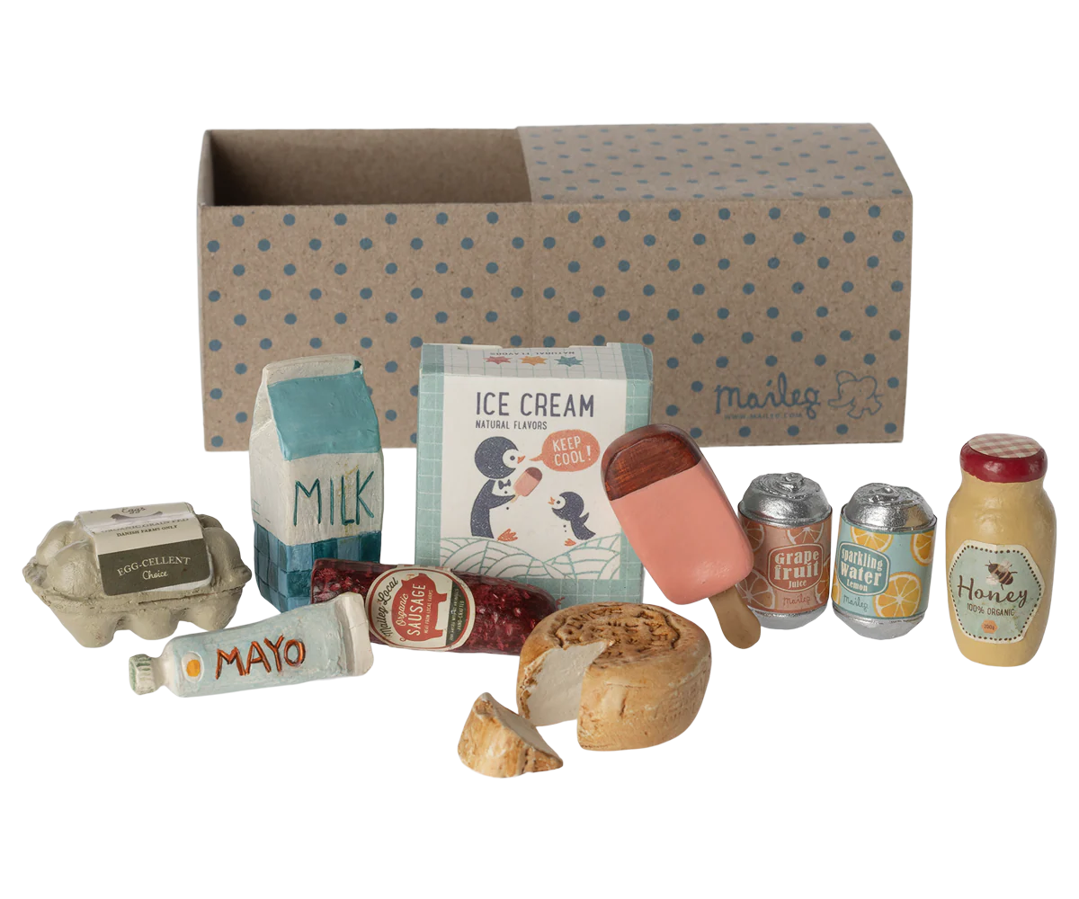 Maileg Grocery Box Miniature Little Sprout