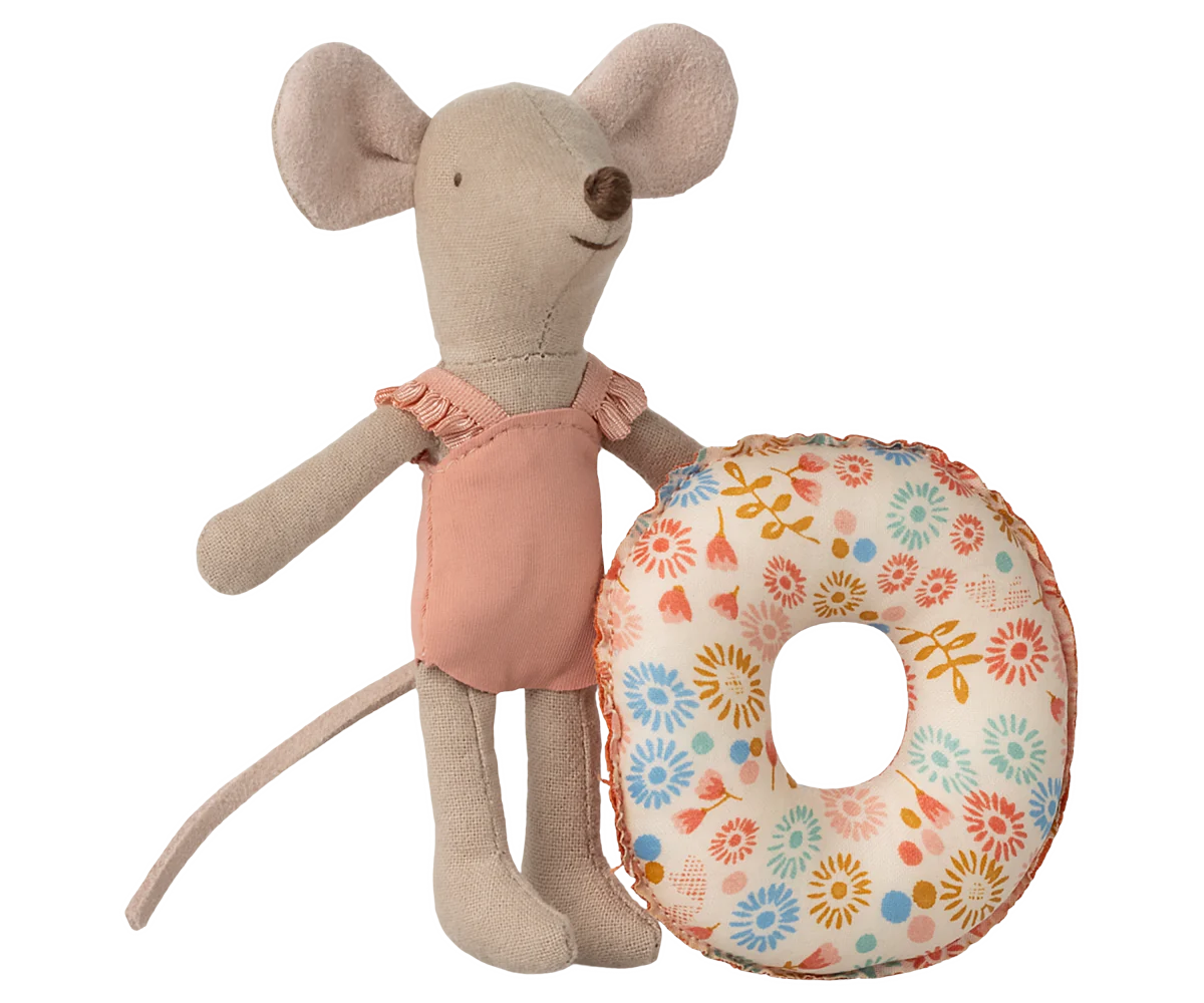 Beach Mouse with Float - Little Sister Flower